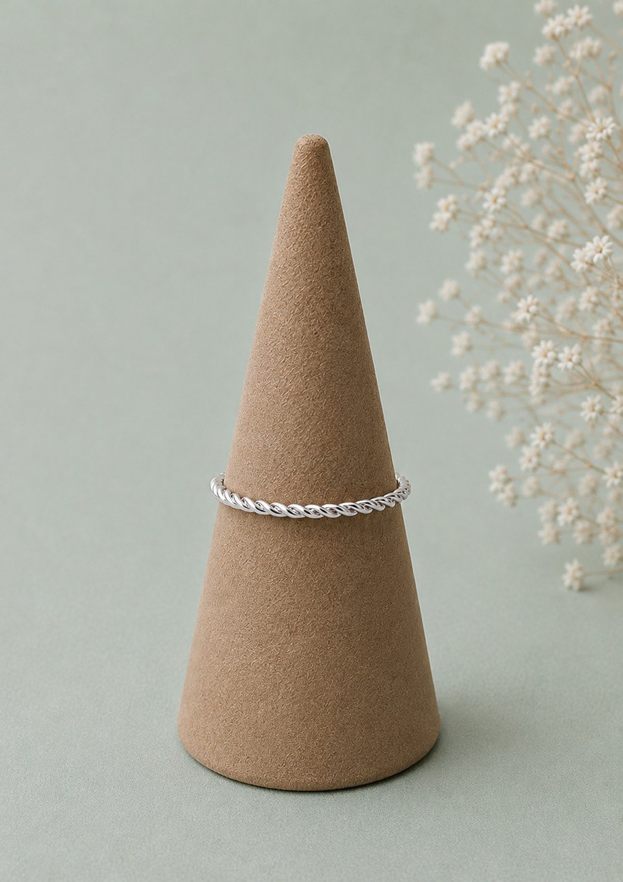 Twist Stacker